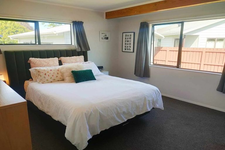Photo of property in 5 Sequoia Place, Pukete, Hamilton, 3200
