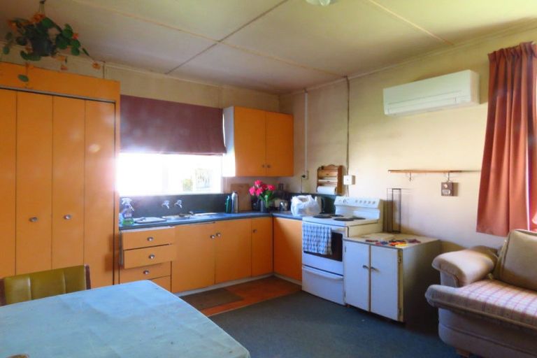 Photo of property in 148 Derby Street, Westport, 7825