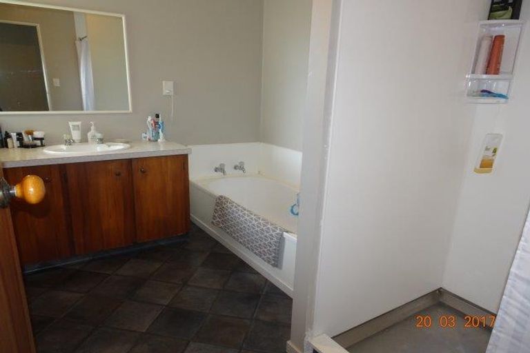 Photo of property in 13b Jonathon Street, Brookfield, Tauranga, 3110