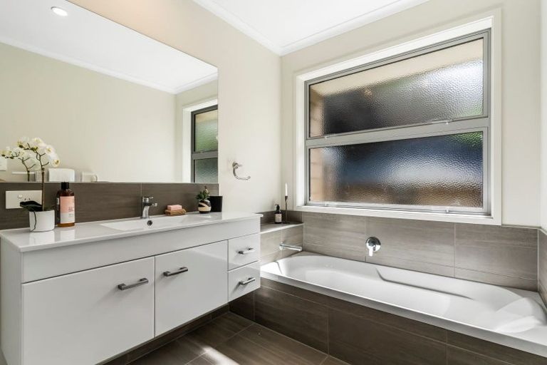 Photo of property in 12 Bernies Way, Ohauiti, Tauranga, 3112