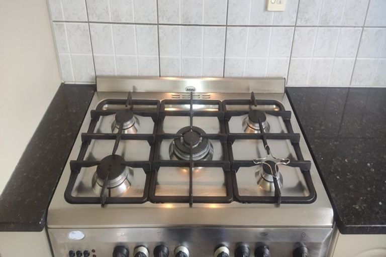 Photo of property in 48 Monte Cassino Place, Birkdale, Auckland, 0626