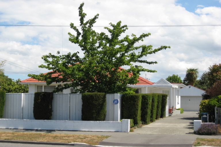 Photo of property in 397 Wairakei Road, Burnside, Christchurch, 8053