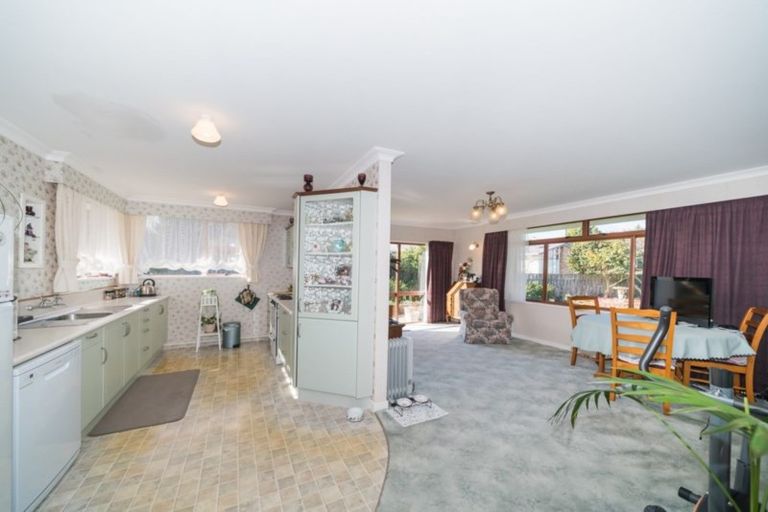 Photo of property in 166 High Street, Bulls, 4818