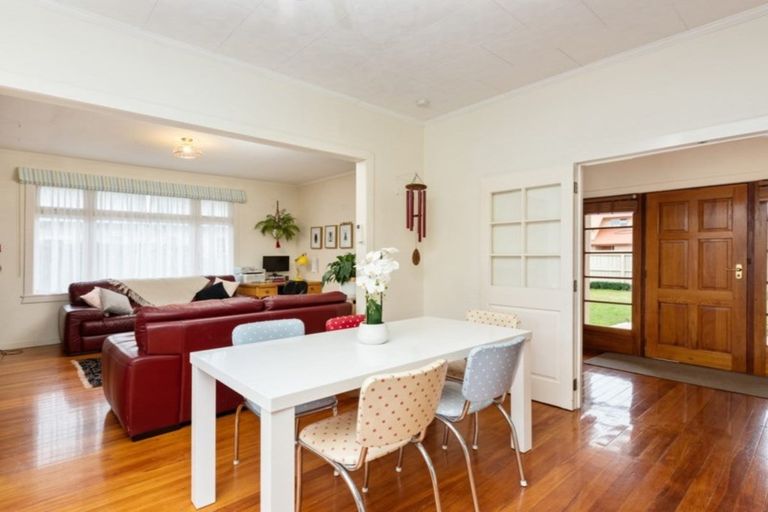 Photo of property in 99 Alfred Street, Blenheim, 7201