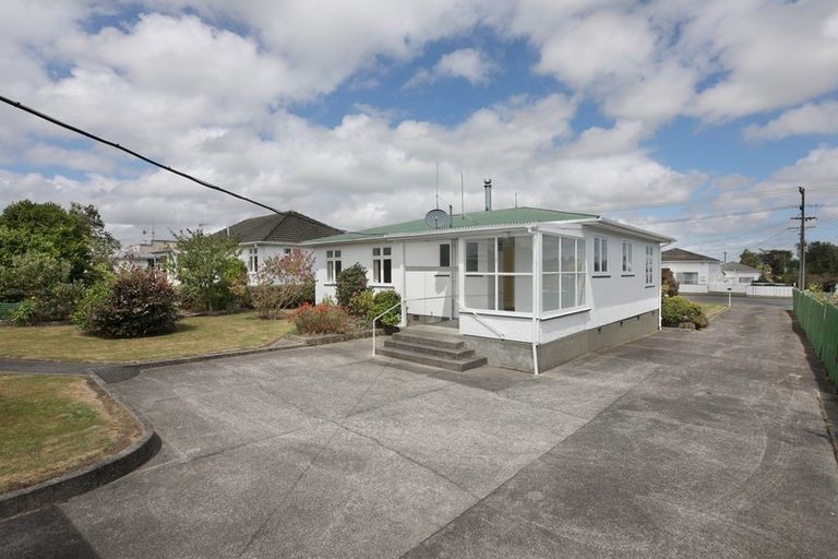 Photo of property in 11 Matai Street, Marton, 4710