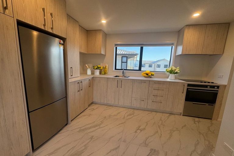 Photo of property in 9/180 Marine Parade, New Brighton, Christchurch, 8083