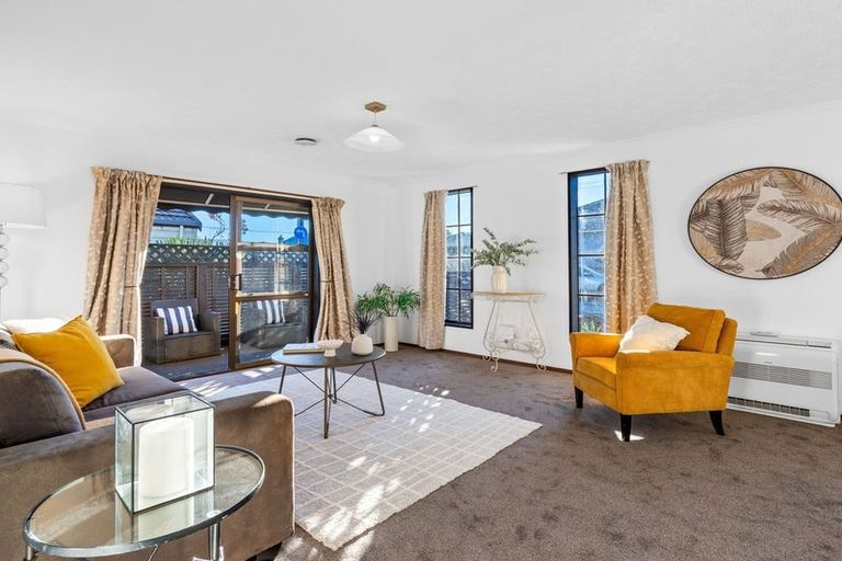 Photo of property in 5a Cashel Street, South Dunedin, Dunedin, 9012