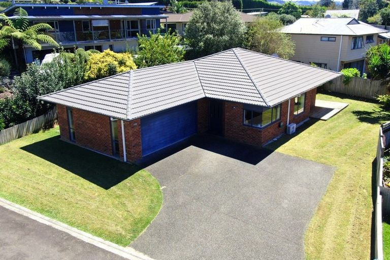 Photo of property in 30 Macmillan Street, Katikati, 3129