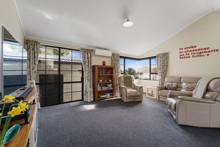 Photo of property in 62 Campbell Avenue, Paraparaumu, 5032