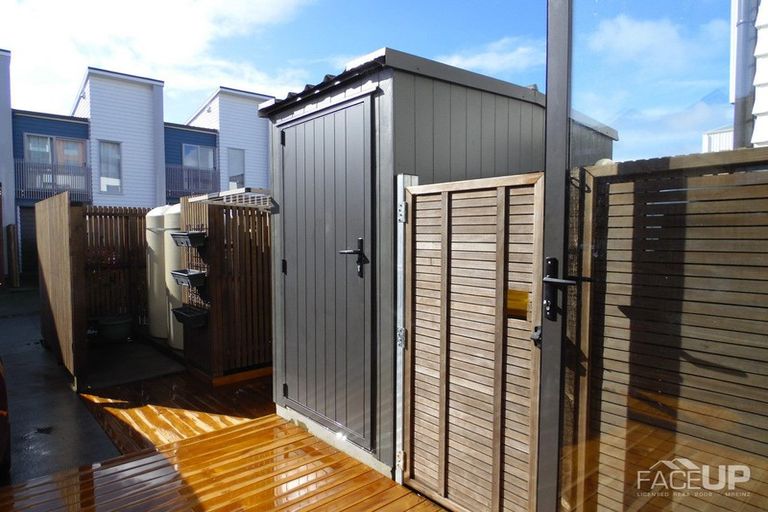Photo of property in 80 Squadron Drive, Hobsonville, Auckland, 0616