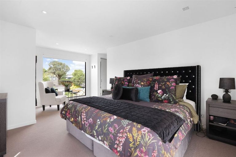 Photo of property in 18 Roa Road, Fendalton, Christchurch, 8041