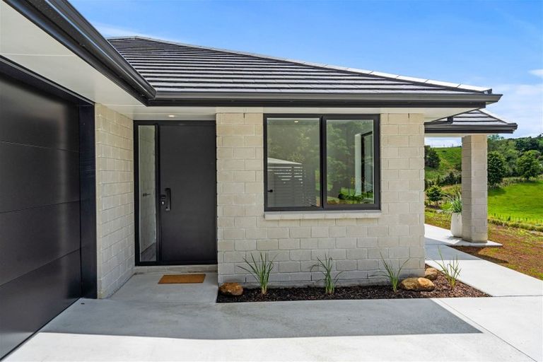Photo of property in 1 Fantail Lane, Whareora, Whangarei, 0175