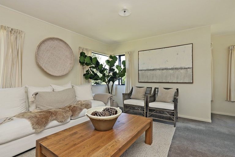 Photo of property in 207 Knight Street, Hastings, 4122