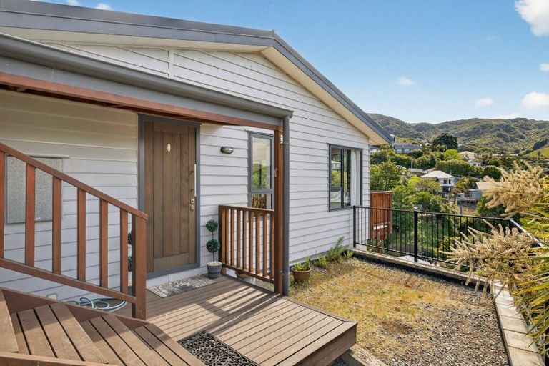 Photo of property in 30a Ticehurst Road, Lyttelton, 8082