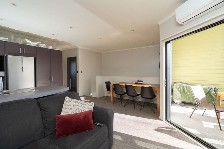 Photo of property in 4/19 Edgecumbe Street, Whitiora, Hamilton, 3200