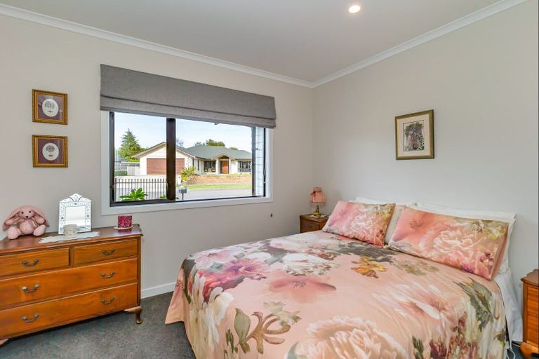 Photo of property in 21 Weld Street, Levin, 5510