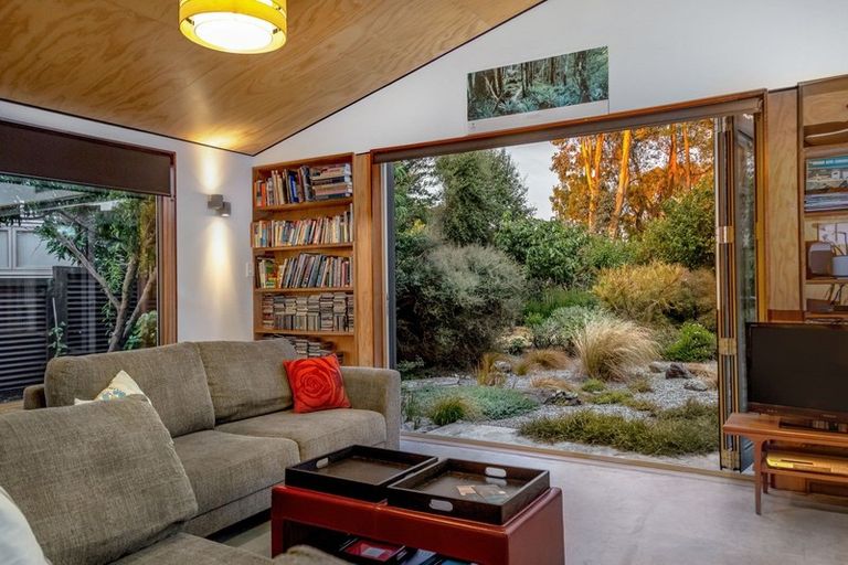 Photo of property in 9 Malcolm Street, Martinborough, 5711