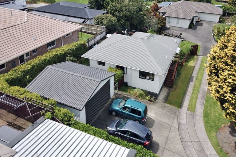 Photo of property in 8b Wiltshire Place, Te Puke, 3119