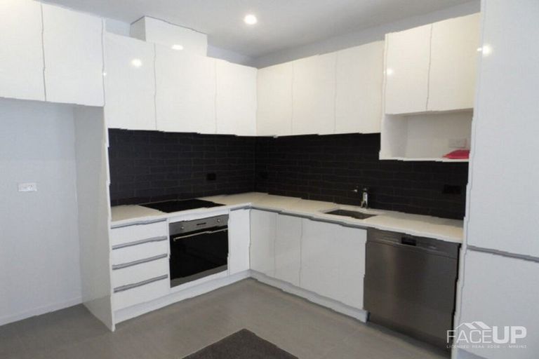 Photo of property in 106/77 Hobsonville Point Road, Hobsonville, Auckland, 0616