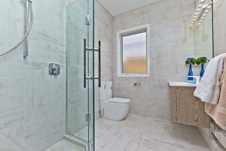 Photo of property in 5 Moko Lane, Greenhithe, Auckland, 0632