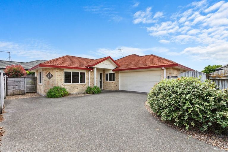 Photo of property in 72b Beachwater Drive, Papamoa Beach, Papamoa, 3118