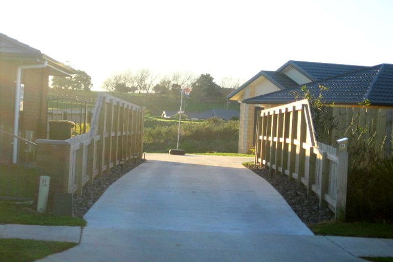 Photo of property in 18 Magellan Rise, Flagstaff, Hamilton, 3210