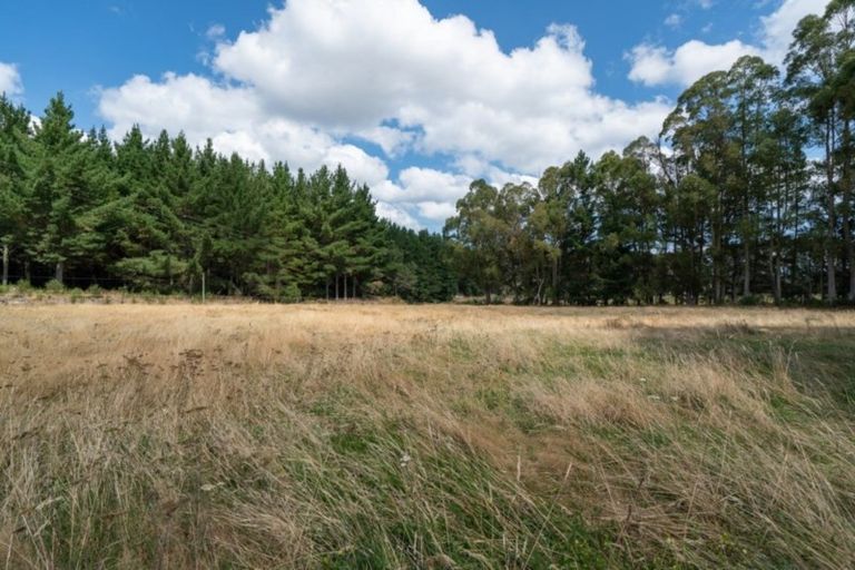 Photo of property in 656 Tukairangi Road, Kinloch, Taupo, 3385