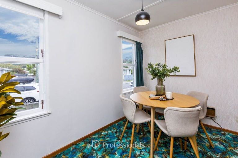 Photo of property in 11 Benge Crescent, Clouston Park, Upper Hutt, 5018