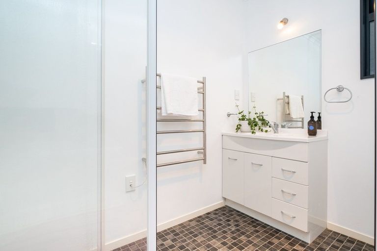 Photo of property in 18 Ferguson Avenue, Westshore, Napier, 4110