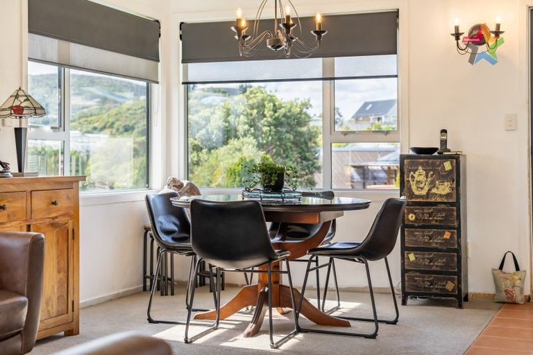 Photo of property in 22 Invercargill Drive, Kelson, Lower Hutt, 5010