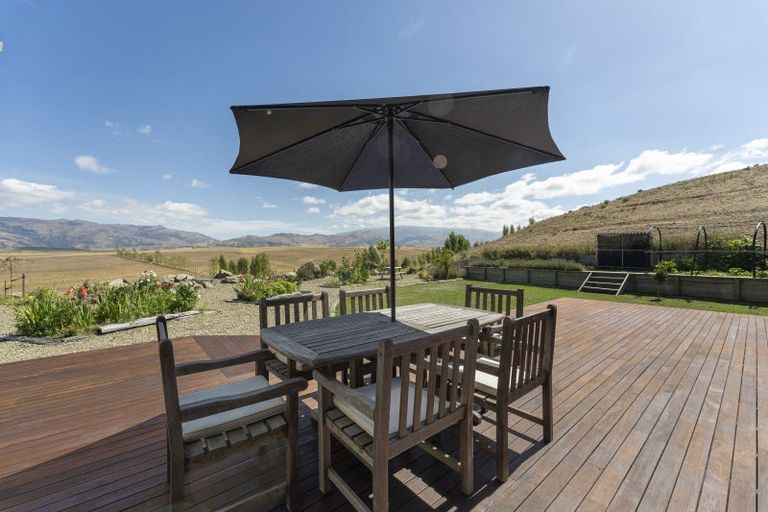 Photo of property in 105 Mcarthur Road, Springvale, Alexandra, 9391