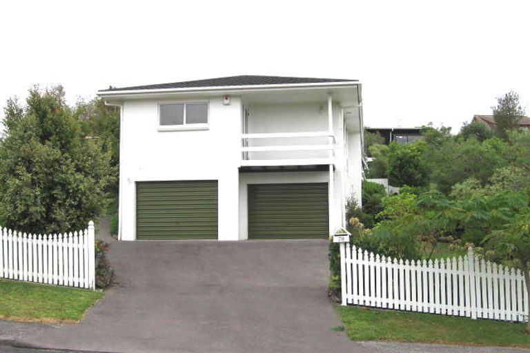 Photo of property in 78 Manhattan Heights, Glendene, Auckland, 0602