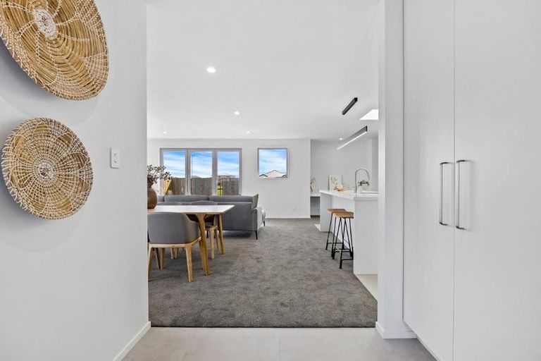 Photo of property in 17 Timara Crescent, Marshland, Christchurch, 8083