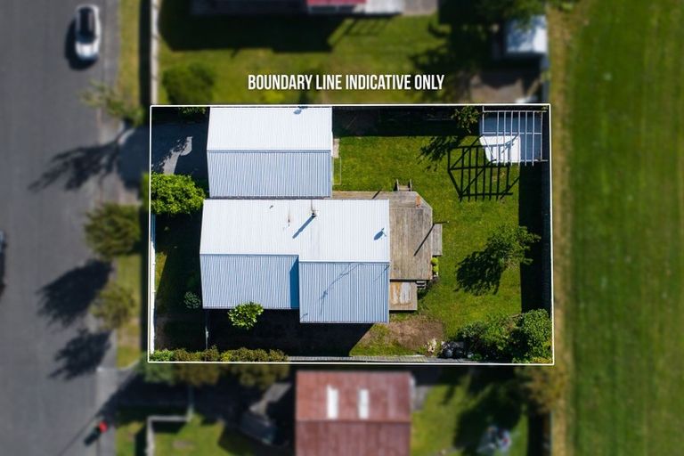 Photo of property in 26 Linwood Drive, Paraparaumu, 5032