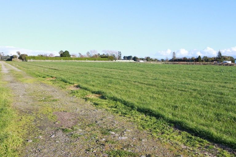 Photo of property in 37 Matarikoriko Road, Brixton, Waitara, 4382