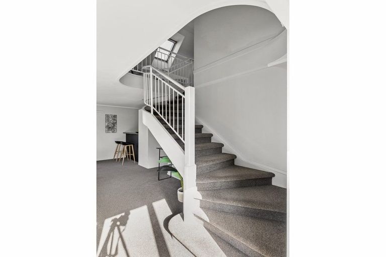 Photo of property in 50a Amberley Avenue, Te Atatu South, Auckland, 0610