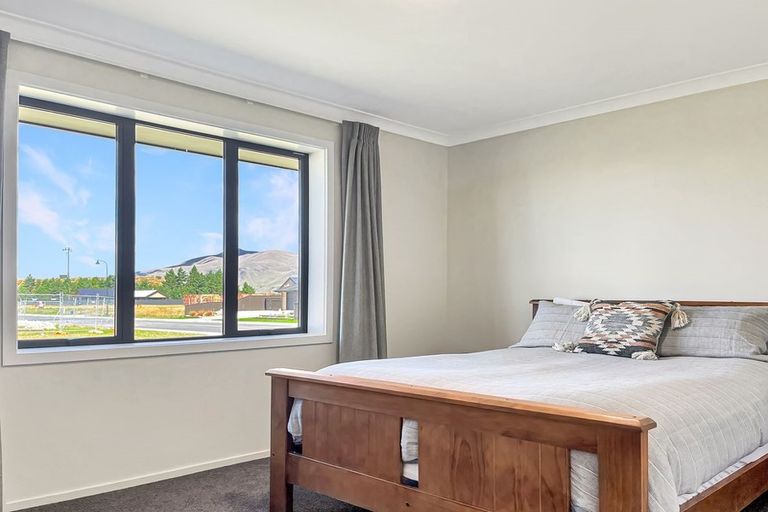 Photo of property in 8 Birch Hill Drive, Twizel, 7901