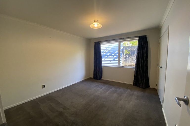 Photo of property in 74c Karamea Street, Whalers Gate, New Plymouth, 4310