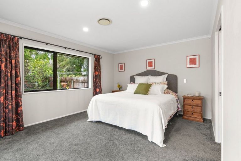 Photo of property in 6 Nimmo Avenue, Waikanae, 5036