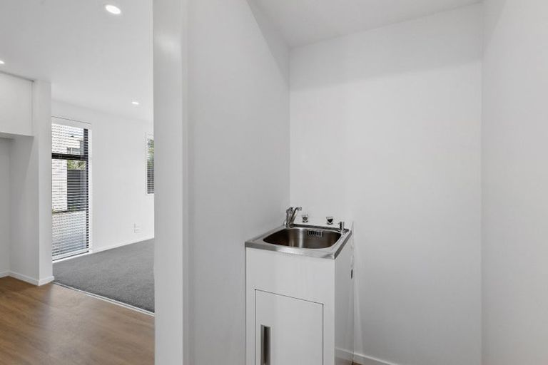 Photo of property in 4/14 Crohane Place, Addington, Christchurch, 8024