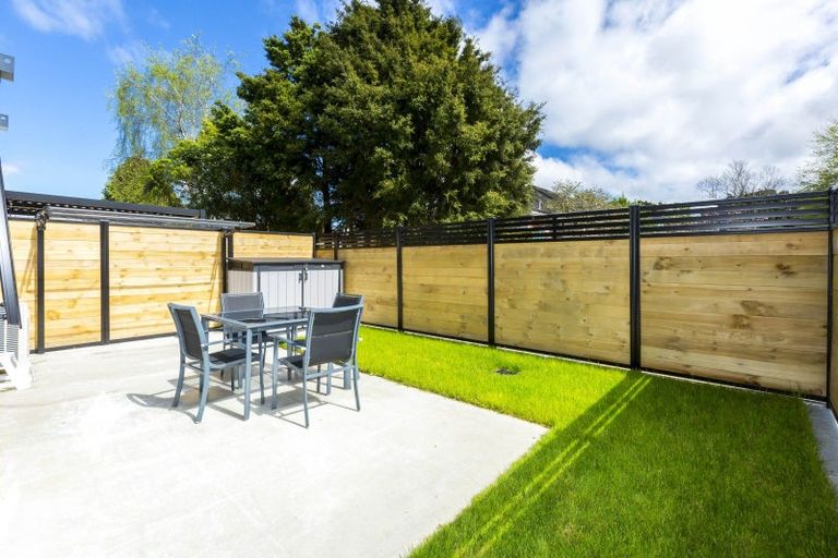 Photo of property in 27 Reakes Crescent, Wallaceville, Upper Hutt, 5018
