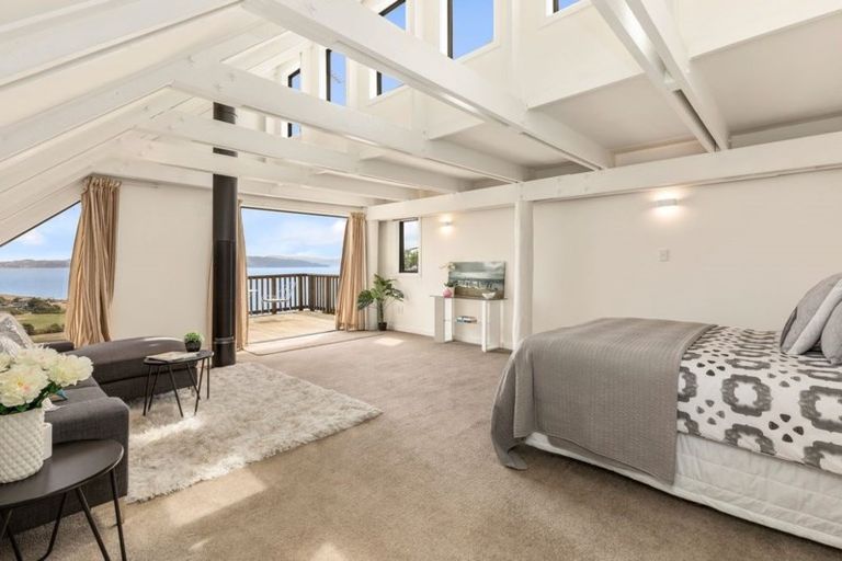 Photo of property in 13 Russo Terrace, Eastbourne, Lower Hutt, 5013