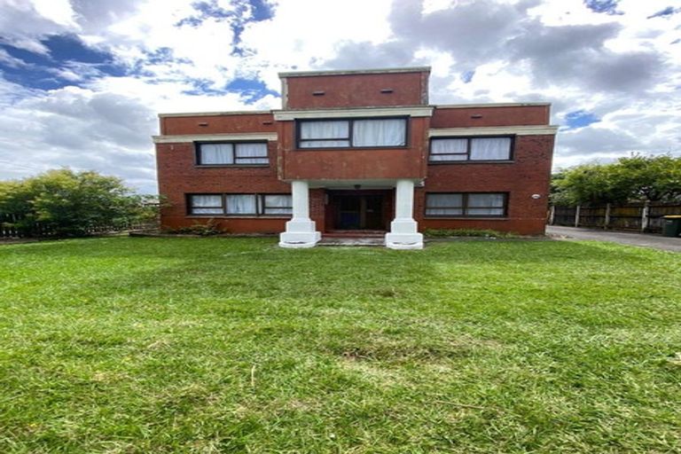 Photo of property in 166 Great South Road, Drury, 2113