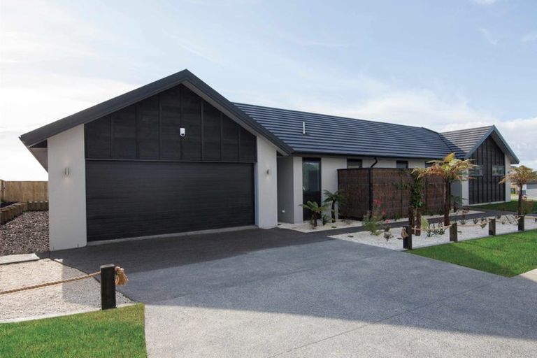Photo of property in 18 Reliance Crescent, Beachlands, Auckland, 2018