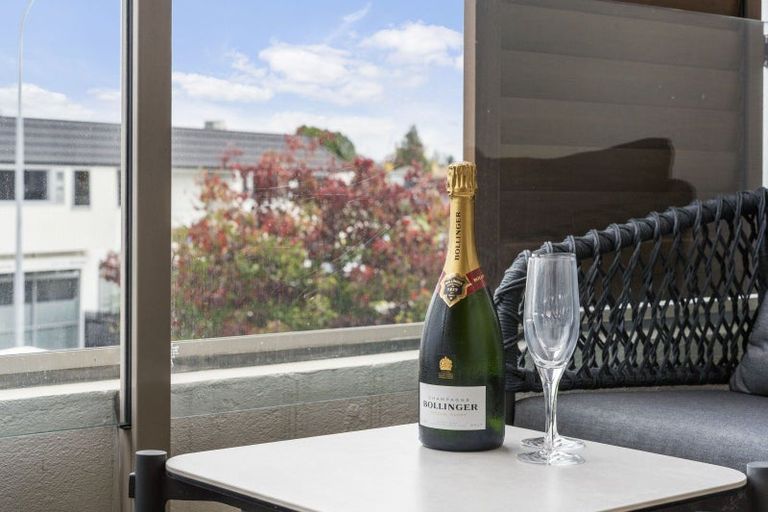 Photo of property in 105/24 Wellington Street, Howick, Auckland, 2014