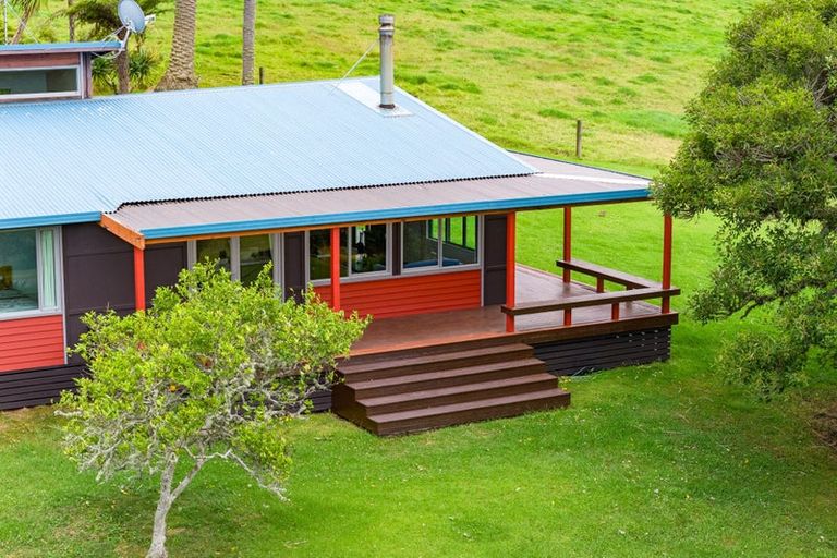 Photo of property in 390 Tara Road, Mangawhai, Kaiwaka, 0573