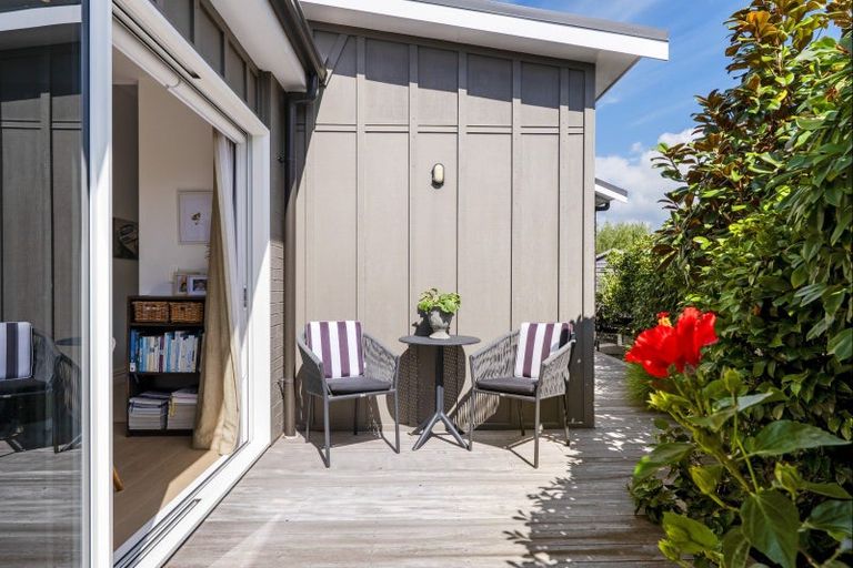 Photo of property in 3 Astelia Lane, Papamoa Beach, Papamoa, 3118