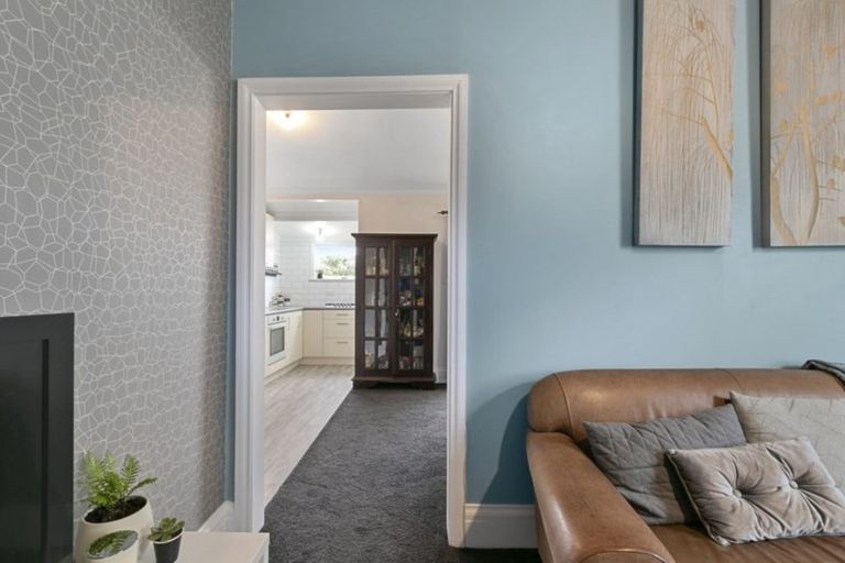 Photo of property in 6 Beach Street, Petone, Lower Hutt, 5012