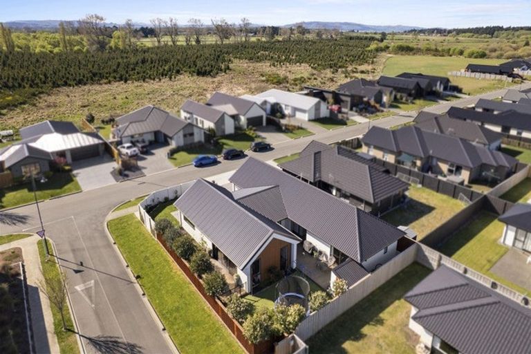 Photo of property in 1 Manaia Street, Pegasus, 7612