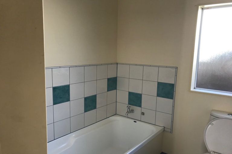 Photo of property in 24 Rex Street, Miramar, Wellington, 6022